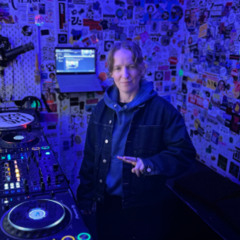 Magic City with The Large and Xzavier Stone @ The Lot Radio 12-03-2025