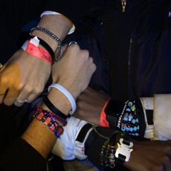 squad goals (@zonediem) #hyperholidays!