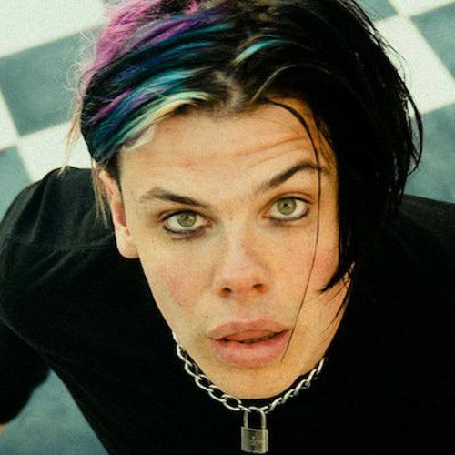Stream YUNGBLUD Mars (Slowed to Perfection) by YUNGBLUD Slowed🖤