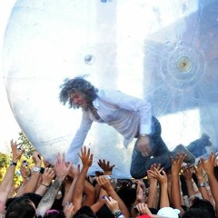 Yoshimi Battles the Pink Robots, Pt. 1