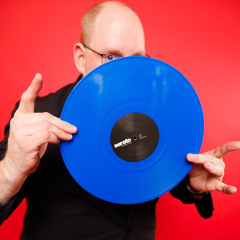 Part 3 of DJ Dan Fudim’s live wedding mix from Jake & Akiva’s wedding.