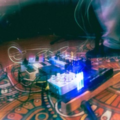 18-07 guitarras C-maqueta