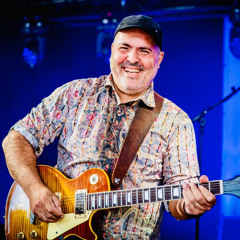 Max Cinus with 621 - Promenade Mars-2010  ( Original Instrumental )