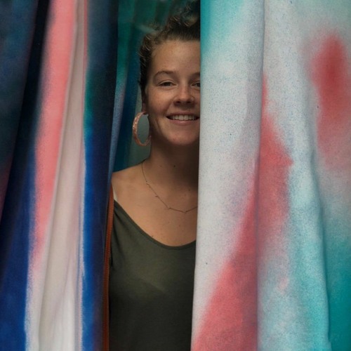 Moral Laxa presents Sobremesa