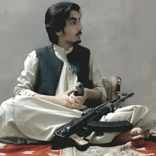 Shahfarooq da zindagi sara pa jang yam tappay❤❤❤