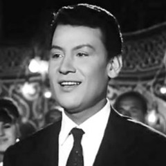 كعب الغزال - محمد رشدي