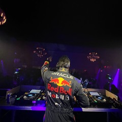 Williamsburg Hotel NYC, Halloween House Set