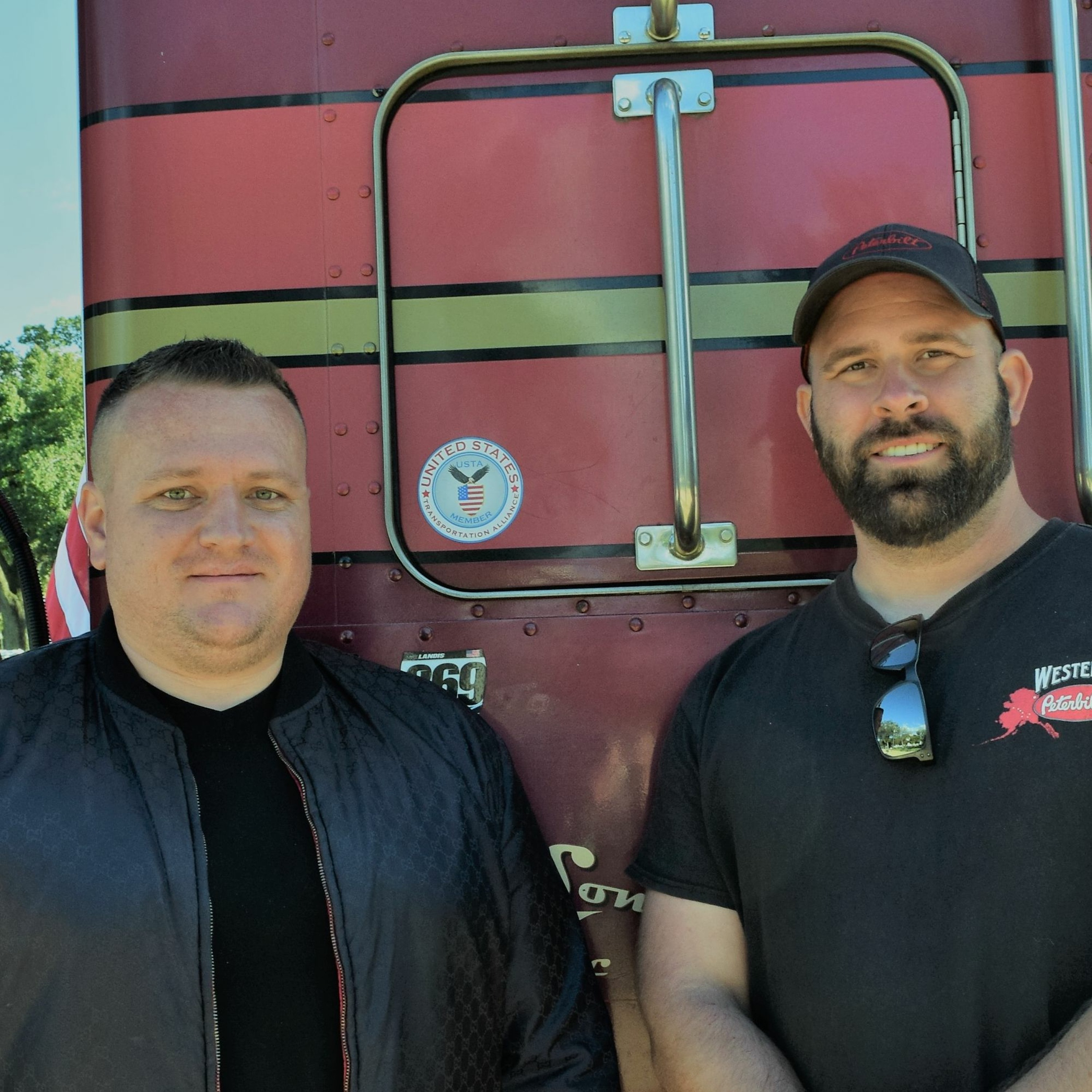 The day an ELD mandate protestor and ELD provider visited the White House to talk brokers thumbnail