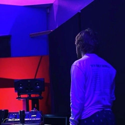 Stream Dead Flowers by MacLaine Listen online for free on SoundCloud