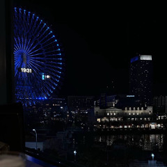 BADHOP T-Pablow City Light