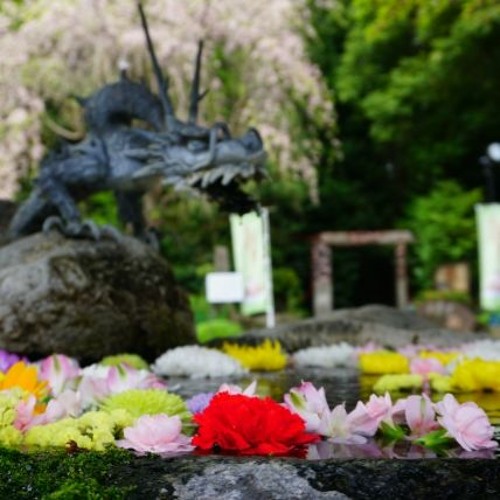 水神様の祠
