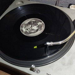 Dj fell y los Lunis nos vamos a la cama