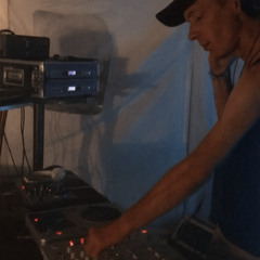 DJ LIQUID XTC REMEMBER THE TIME WE RAVED TOGETHER (SHORT LIVE RECORDING)