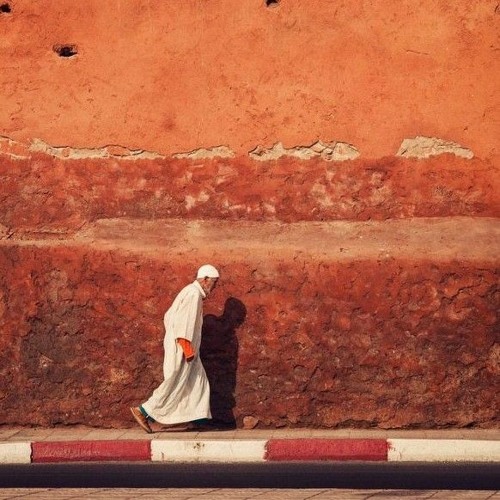 أحسِنْ إذا كان إمكانٌ ومقدرةٌ - الشيخ سعيد الكملي