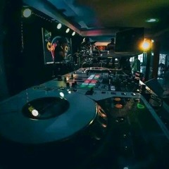 JERAH MIXES HIP HOP and RNB with creative scratch and transitions.mp3