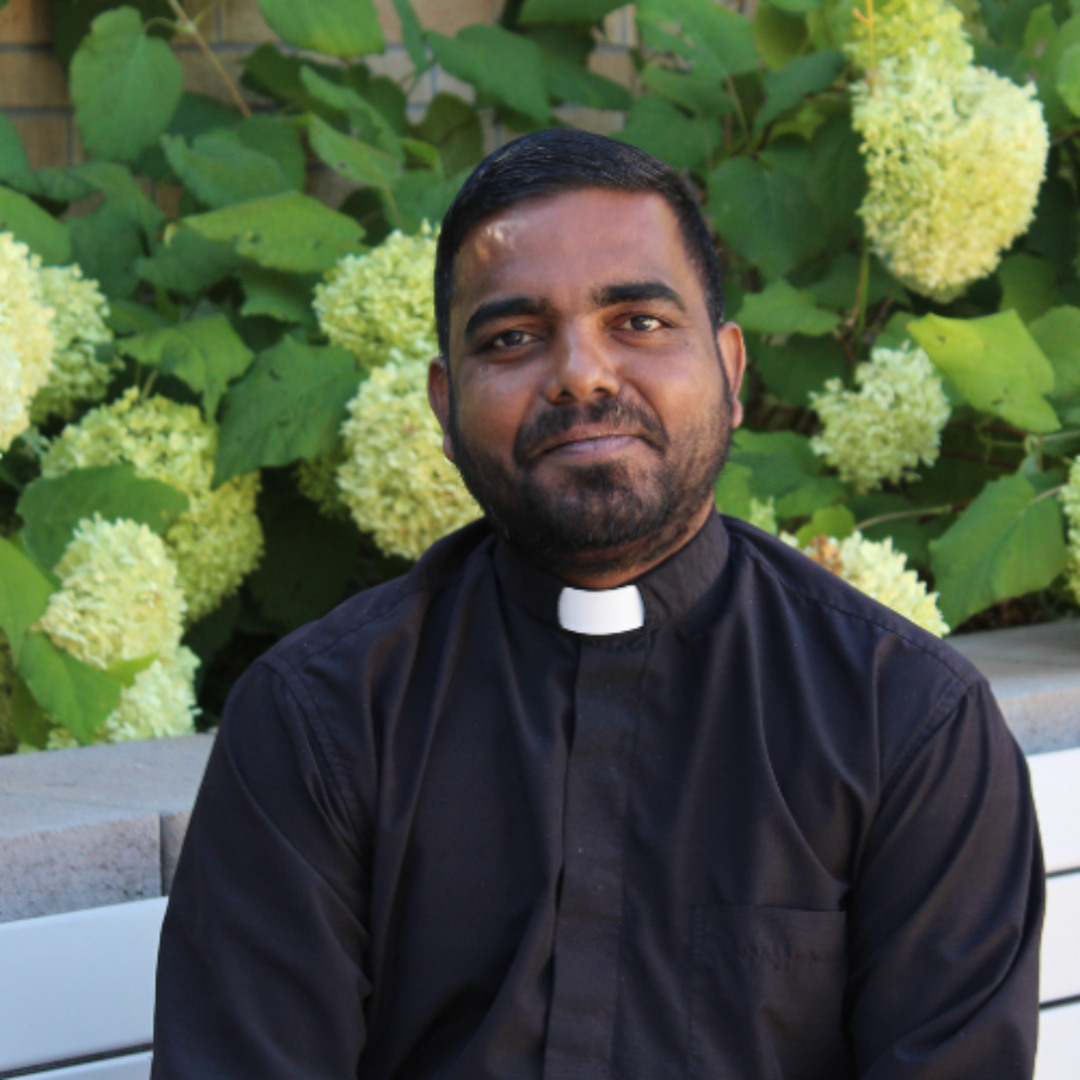 Fr Raj Joseph Stream 11-23-2025 Fr Raj Adaikaladoss Christ the King 930am by Saint ...
