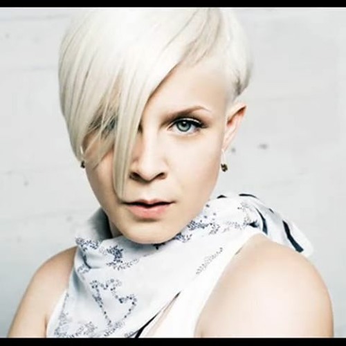Robyn - Hang With Me (Avicii Club Remix)