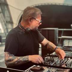 Kuro Techno