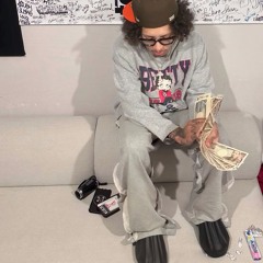 Lil CandyPaint - mmm way 2 (@racksinhands)