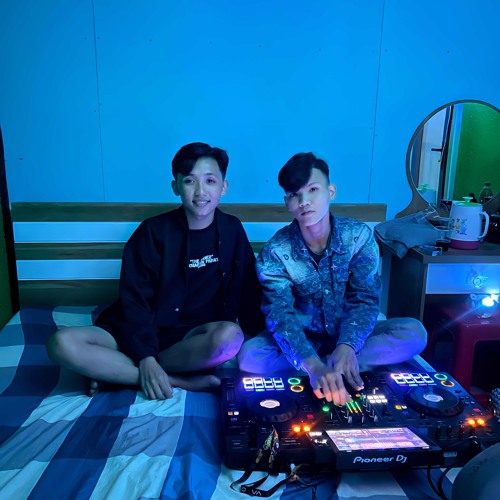 BỮA TIỆC FERARI VOL3 - ( HPBD TRUNG KIÊN ) VANNSY FT TRUNGKIEN .