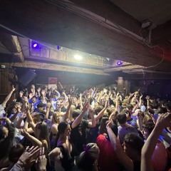 •Skank Out Session ~ Part 3 🔊🤢•