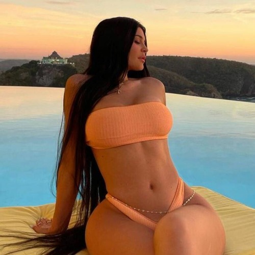 637Godwin - Off Base (Prod.Eem Triplin)