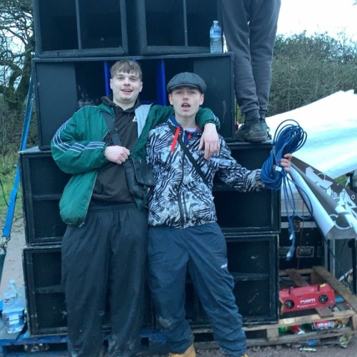 tap ur muddy feet to my minimal beat :part 2