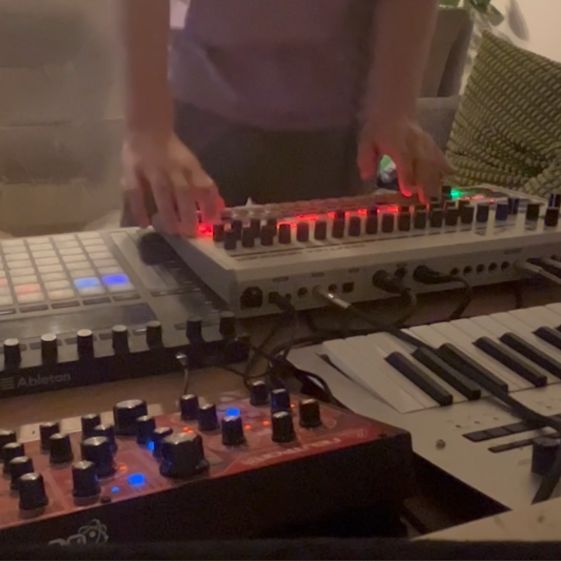 Underwater (LIVE001)