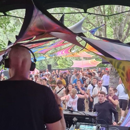 morphing mantra @Burning Beach Festival 2024