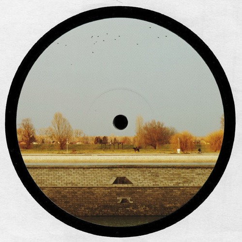 PREMIERE: Keikari - Isometric Projection
