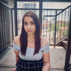 Holly Schranz - Feeling Free