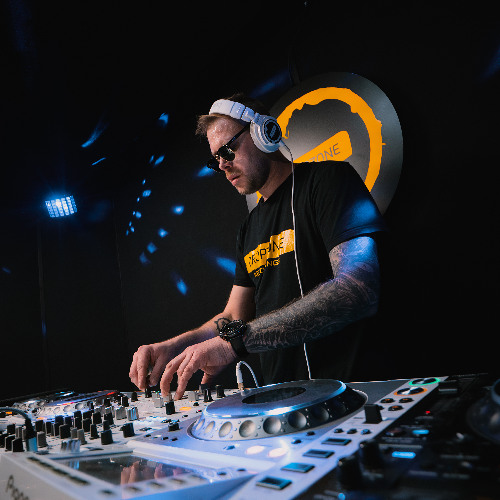 NETROM X DROPZONE RECORDINGS