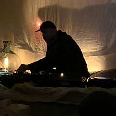 Live at Dream Archive w/ Fantasy In Orbit