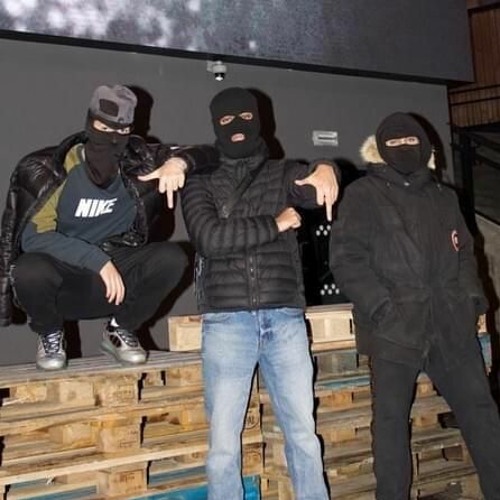 På En Wave  T - Section