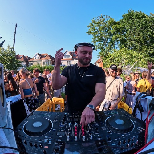 Lab54 Rave Stream Lab 54 house party: EVPRO b2b MORGS by Lab54 | Listen online for ...