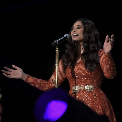 فنانة العرب أحلام | فضها سيرة..