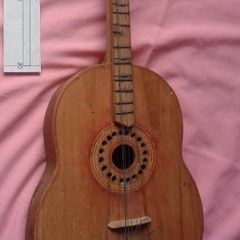 Small guitar (kabosy)