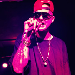 One Arm Bandit "Eyes On Me" (Prod. SwanBeatz)