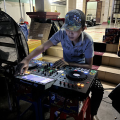 NST 2024 - Mẹ Em Nhắc Anh ( Đạt Louis Mix )