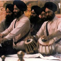 Bhai Tejinderpal Singh Dulla Ji - teraa koe n belee raam (Puratan Kirtan)