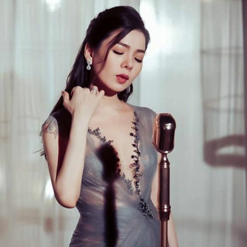 Tình Là Giấc Mơ (live) - Lệ Quyên