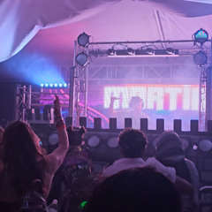 How The Rave Stole Xmas Set - Dec 2024