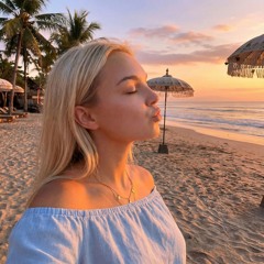 Feather & Bone - Tilde Lindberg