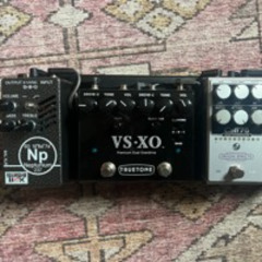 Both Drives Neptunium Bass Noon, Treble Noon, HPF Engaged