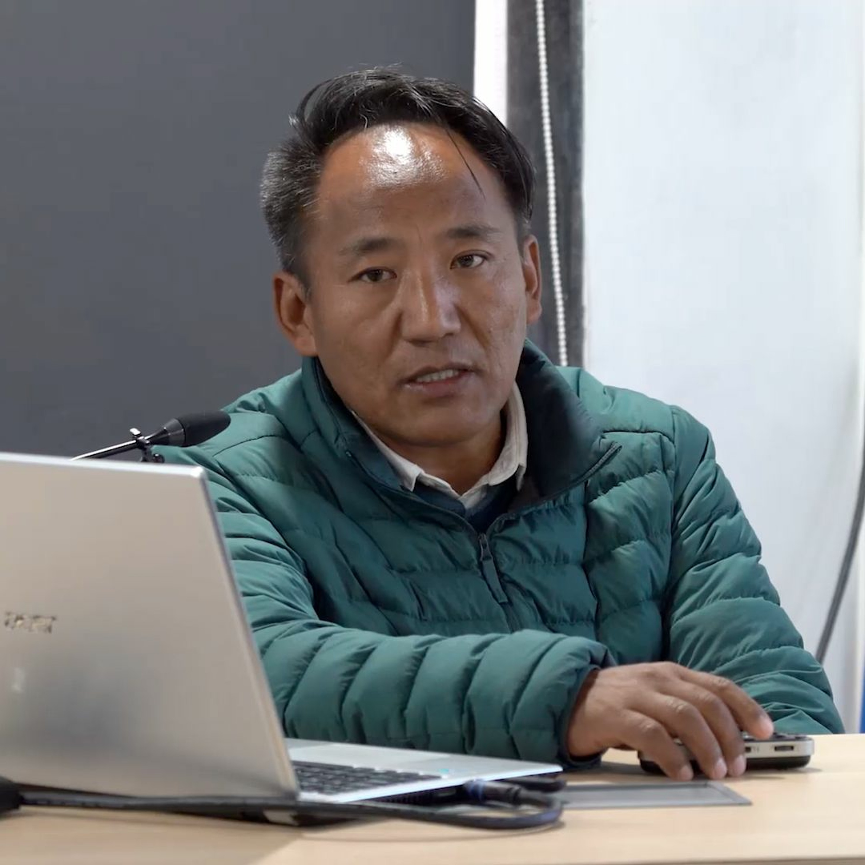 ༄༅། །བོད་ཀྱི་སྔར་སྲོལ་ཁྲིམས་ཡིག་ཞིབ་འཇུག་སྐོར། episode artwork