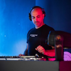 Miguel Palhares - Look Around (Luis Ferro Remix) TEST snipet