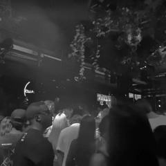 Iceberg Lounge