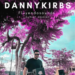 Fluyendosounds / video session 005 Jaco sunset Danny Kirbs