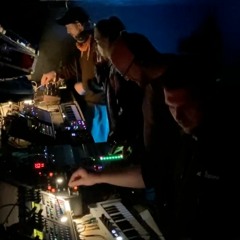 Techno live & improvised - Open Synth Midi Orchestra @ Fösstival 2023