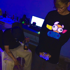 Bajando Plax Ft. Cristian